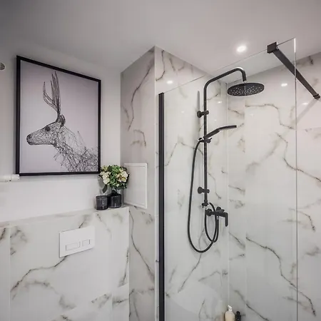 Przytulny Apartament 150 Metrow Od Rynku